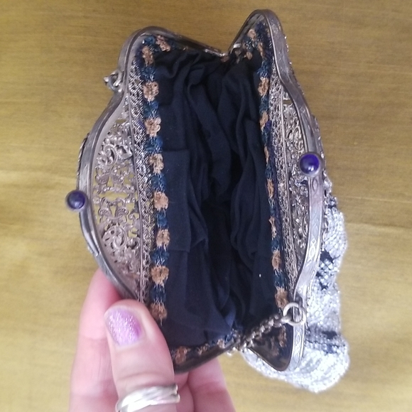 Ladies vintage beaded purse - Picture 2 of 4